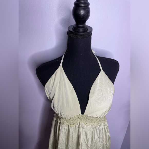 Dress - Picture 5 of 12